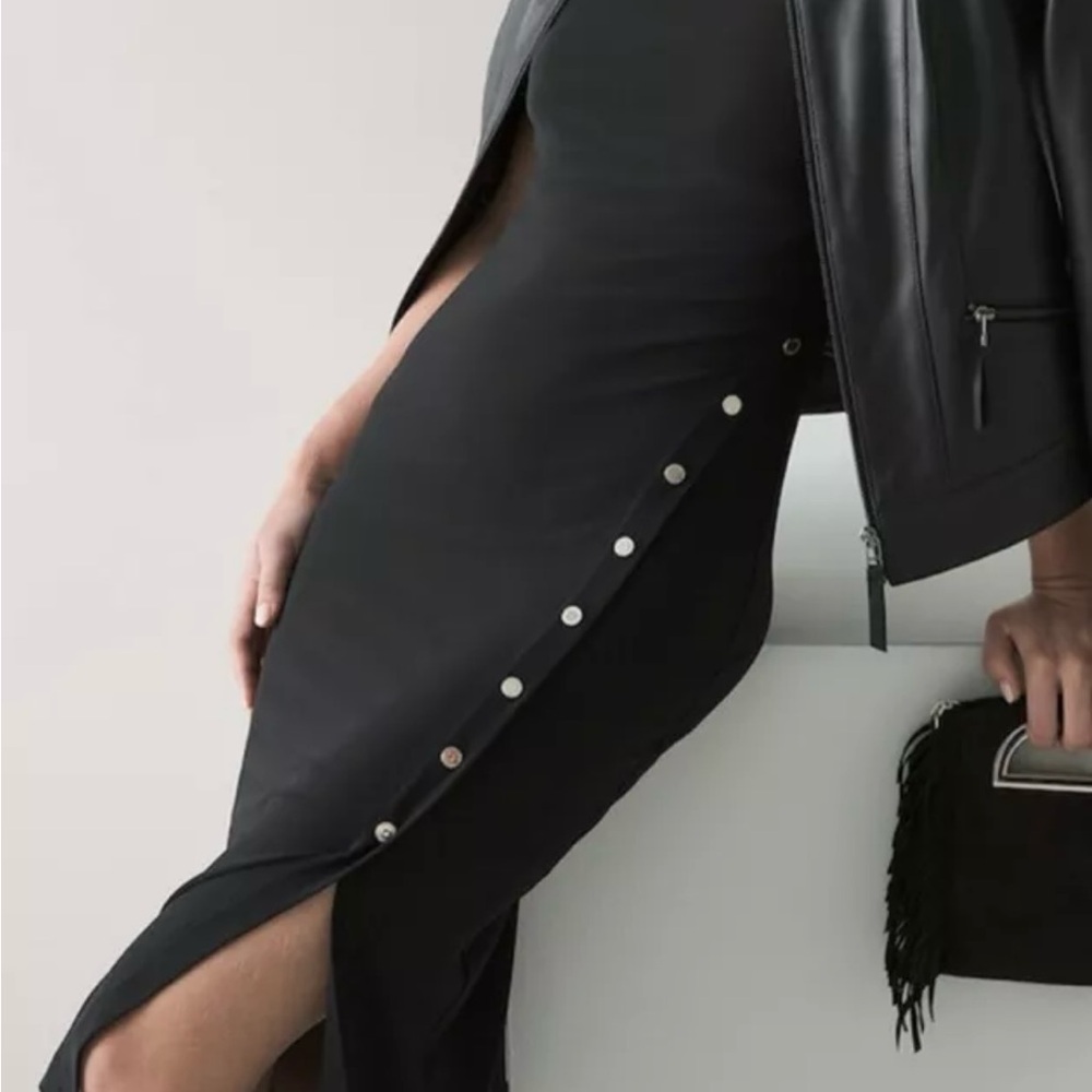 WHBM Dress with Button Detailing fully lined. Very soft Size Small